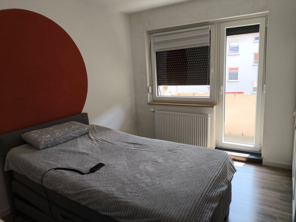Perfekt für Master-Studierende: Hochwertig möblierte 3-Zi.-Wohnung nahe HSB (Ideal als 2er-WG)Die Wohnung wird für einen festen Zeitraum von exakt 2 Jahren vermietet – Euckenstraße, 28201 Bremen Neustadt – Vorschaubild 4