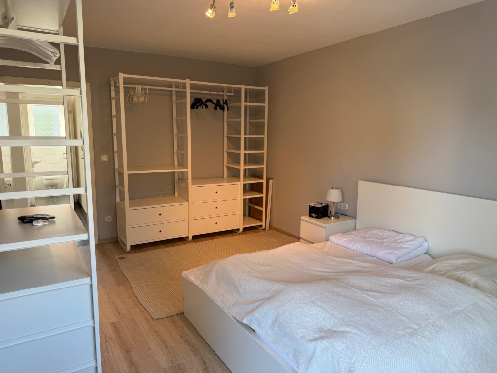 Große, helle, möblierte Wohnung für 2er WG oder Paar – Stephanstr, 72072 Tübingen Derendingen – Vorschaubild 7