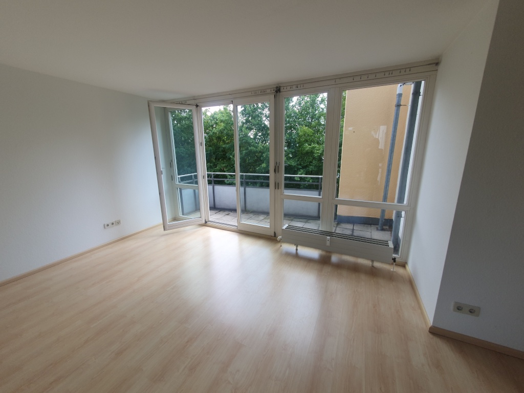 Helle 3-Zi.Wohnung mit Südbalkon und TG-Stellplatz – Sauerampferweg, 70599 Stuttgart Plieningen – Vorschaubild 15