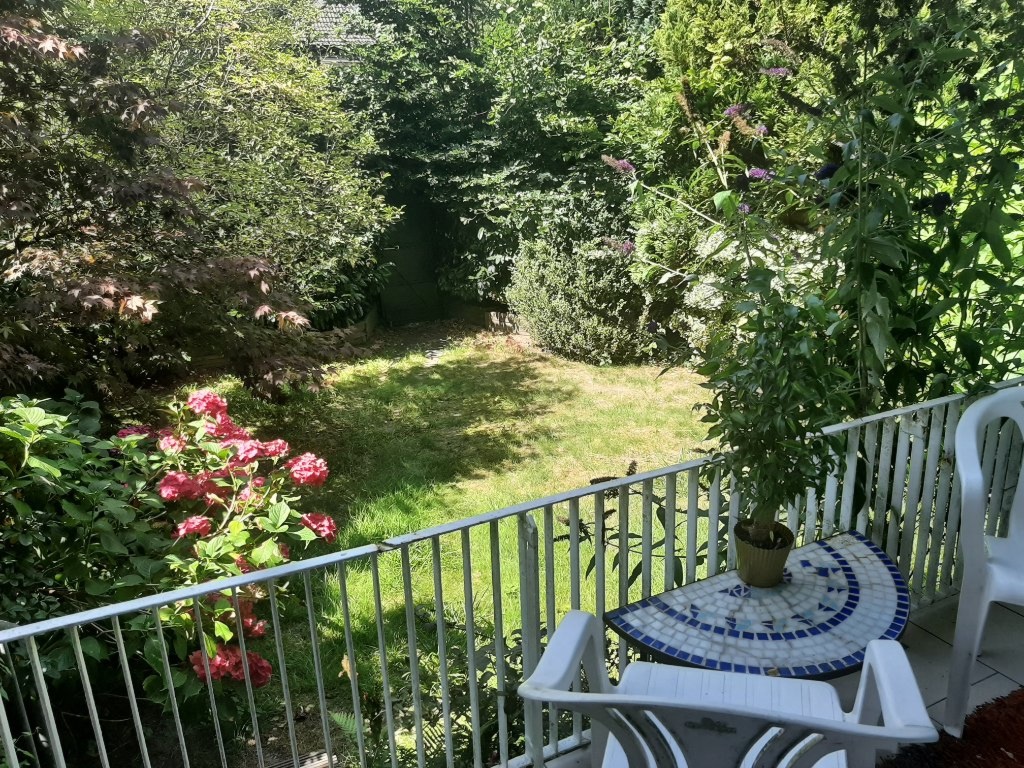 1 Monat schöne Terrassenwohnung ---VERGEBEN nicht mehr anschreiben
