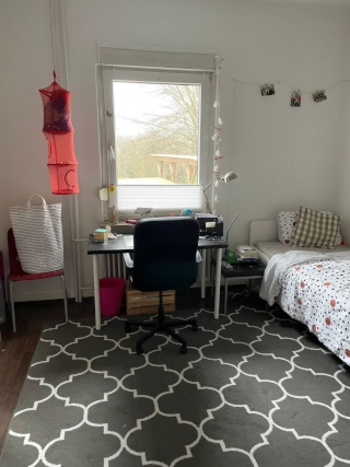 Ad image: For a girl: nice room near Hochschule
