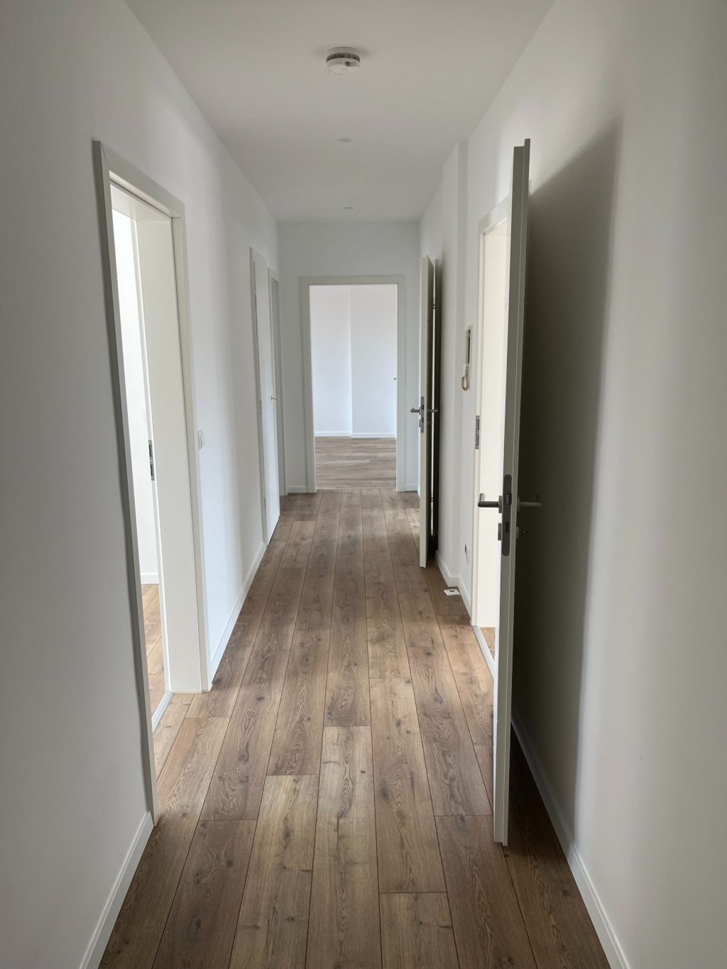 renovierte WG in Koblenz, Zentral nähe Bahnhof – Löhrstraße 131, 56068 Koblenz Mitte – Vorschaubild 3