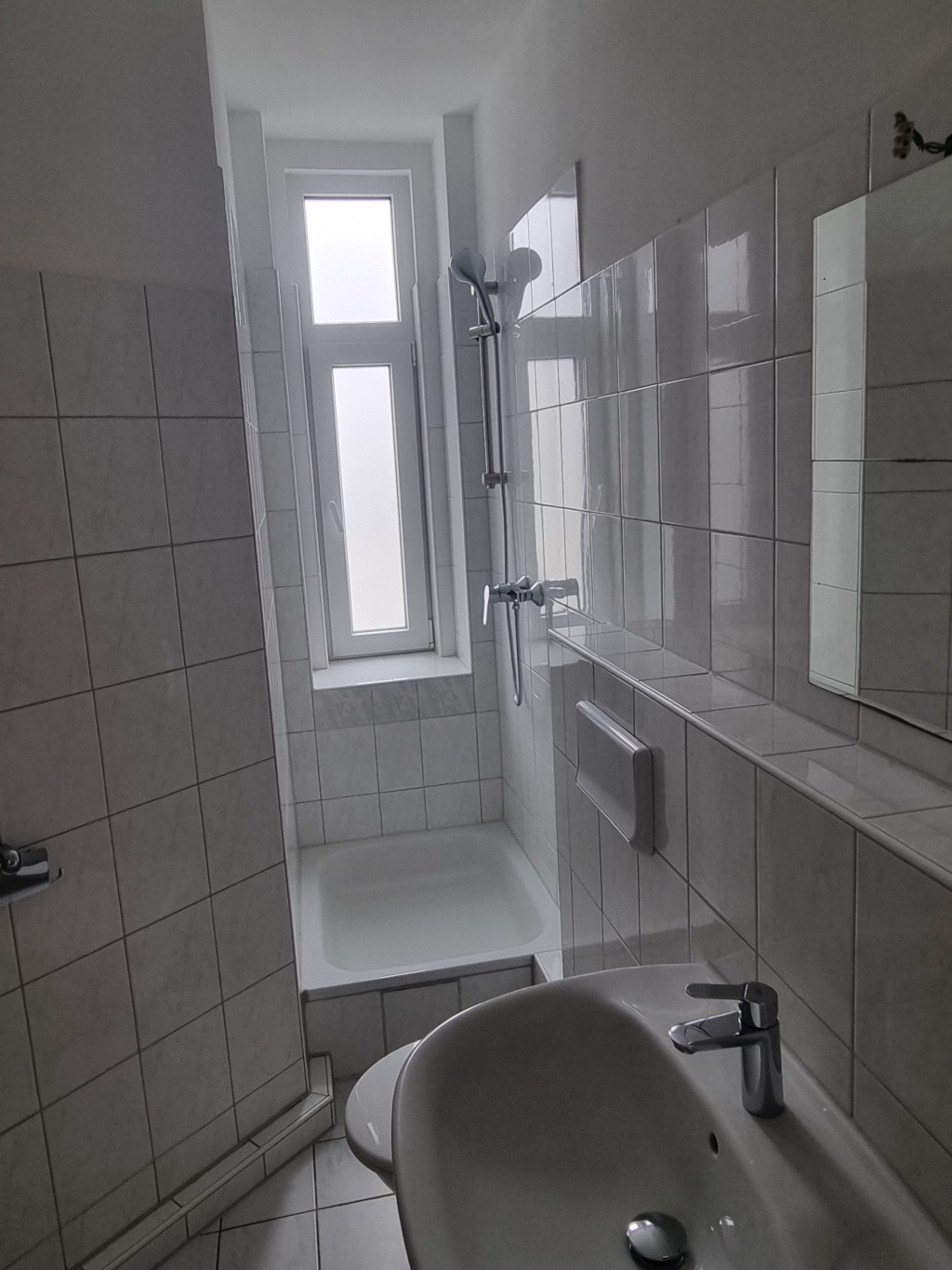 3 Zimmer Wohnung 1.OG zur WG Neugründung – Heidelberger Straße 102b, 64285 Darmstadt Darmstadt – Vorschaubild 8