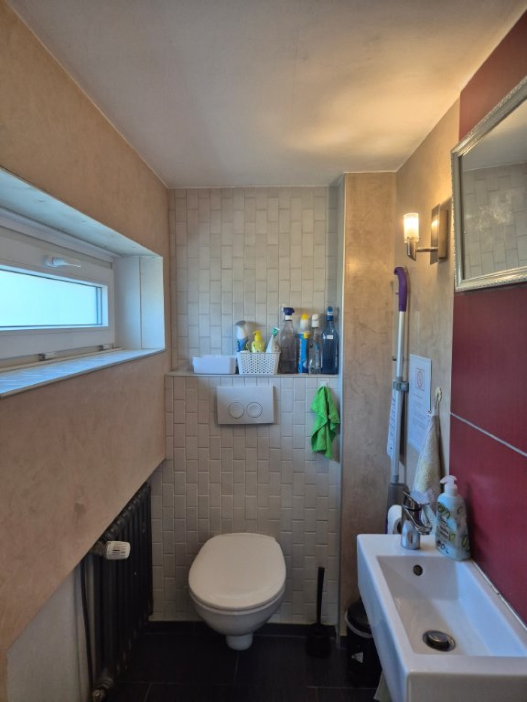 WG-Zimmer Berg Fidel Mazzottistraße - Toilet 1 in the first floor
