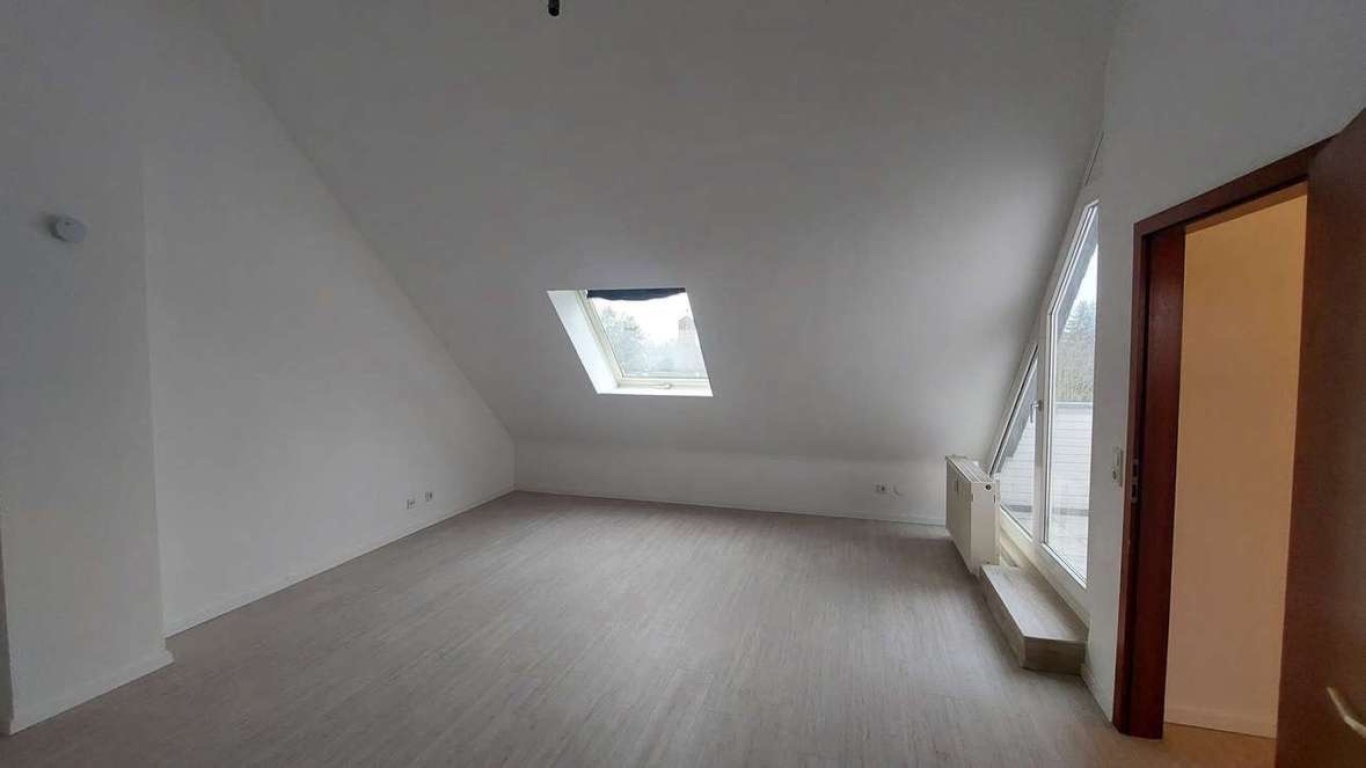 Modernisierte 3-Zimmer-Maisonette-Wohnung in Köln-Rath – Rather Mauspfad 51, 51107 Köln Rath/Heumar – Vorschaubild 10