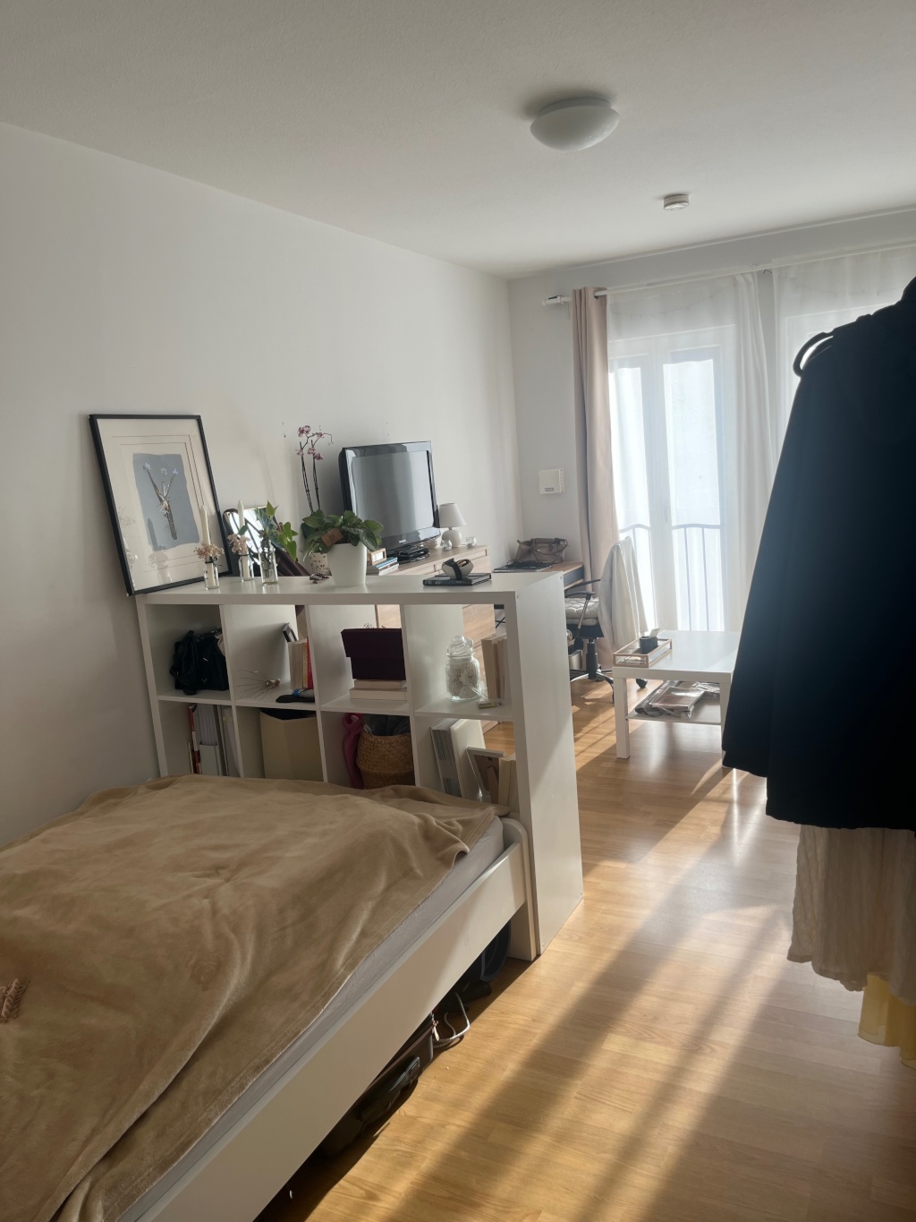 Helle 1- Zimmer Wohnung in Top-Lage ab 16.09. – Luitpoldstraße, 91052 Erlangen Innenstadt – Vorschaubild 2