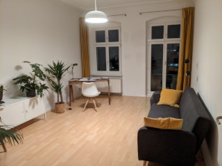 Anzeigenbild: furnished apartment with 2 bright rooms for time rental for one or two years