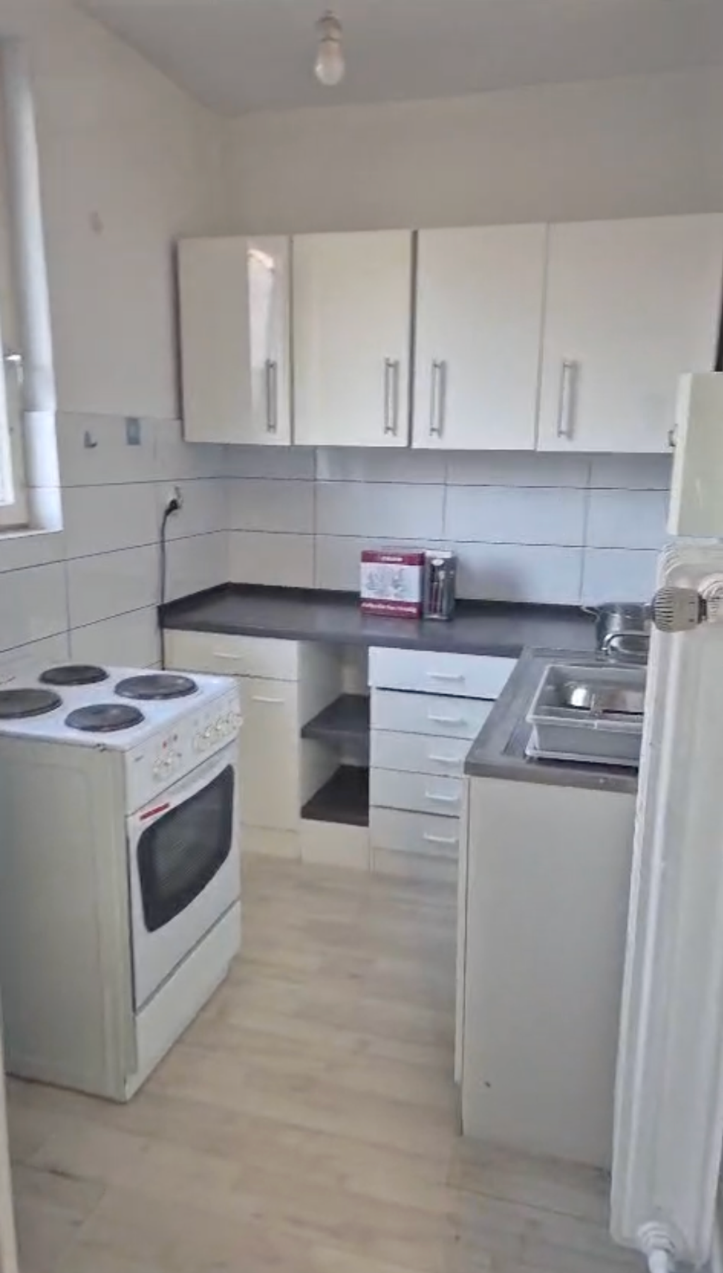 Zentral wohnen in Charlottenburg-Wilmersdorf | 1-Zimmer-Wohnung mit Aufzug – Düsseldorfer Straße, 10707 Berlin Charlottenburg-Wilmersdorf – Vorschaubild 4
