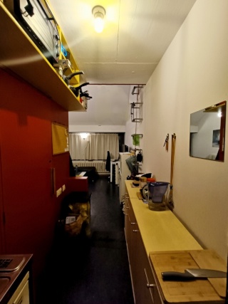 Ad image: A fully furnished studio apartment/Single Room (no city registration)