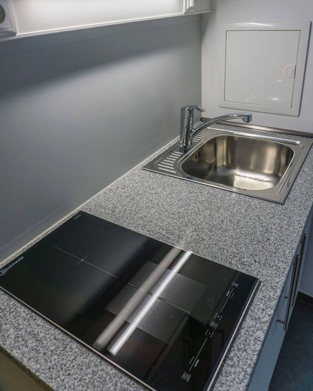 Zwischenmiete Wohnheimzimmer in Heilbronn – 01.09.–30.09. – Cäcilienstraße 39, 74072 Heilbronn Sontheim – Vorschaubild 2