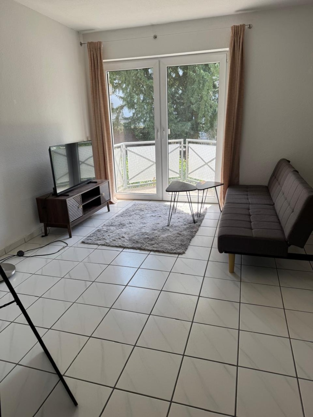 Zwischenmiete: 2-Zi-Wohnung, möbliert, alles inkl., 10.08.–10.11. – Wienerstrasse 58B, 64287 Darmstadt Darmstadt – Vorschaubild 2