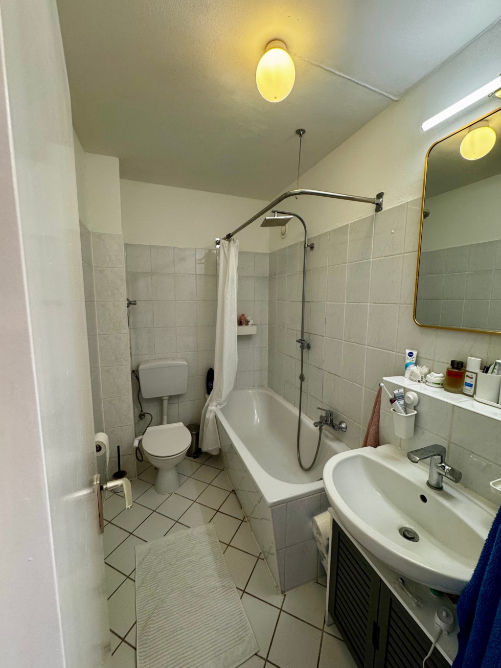 Möblierte 2-Zimmer-Wohnung mit Balkon im Wedding | 24.08.–09.09. | ab 2 Wochen – Holländerstraße 57, 13407 Berlin Wedding – Vorschaubild 9
