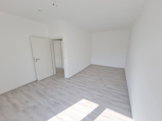 Anzeigenbild: 3-Zimmer-Wohnung mit EBK *WG-geeignet*