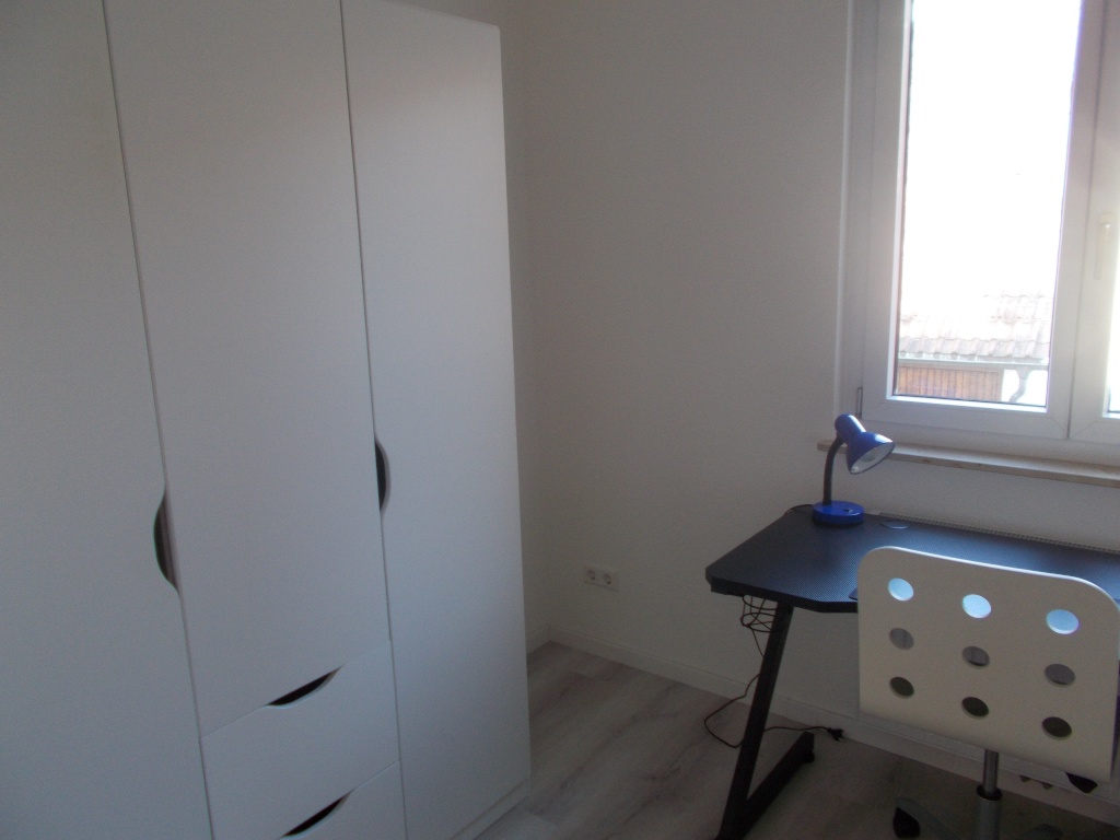 Flatshare Untertürkheim Hindelanger Straße - picture 4