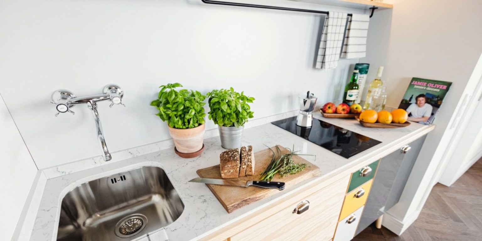 Student Housing - Neon Gold Apartment in Berlin, Mitte-Wedding – Neon Gold LONG Stralsunder Straße, 13355 Berlin Wedding – Vorschaubild 4