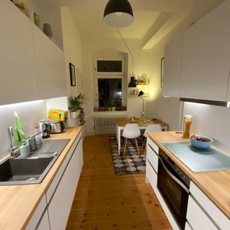 Apartamento Neukölln Niemetzstraße - Küche mit Sitzecke