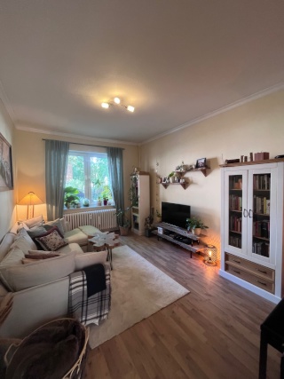 Schöne 2-Zimmer Wohnung mit Balkon in HH-Duslberg zur Untermiete