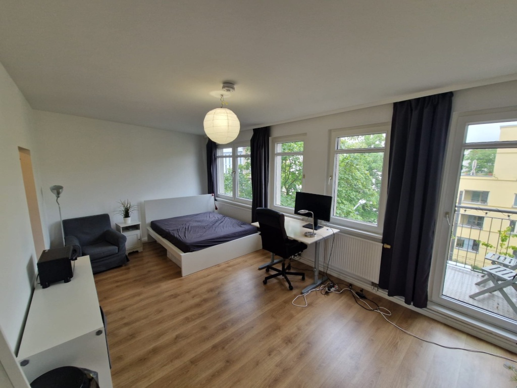 Helle 1-Zimmer-Wohnung mit Balkon in Pankow zum 01.09. – Grabbeallee 59, 13156 Berlin Pankow – Vorschaubild 5