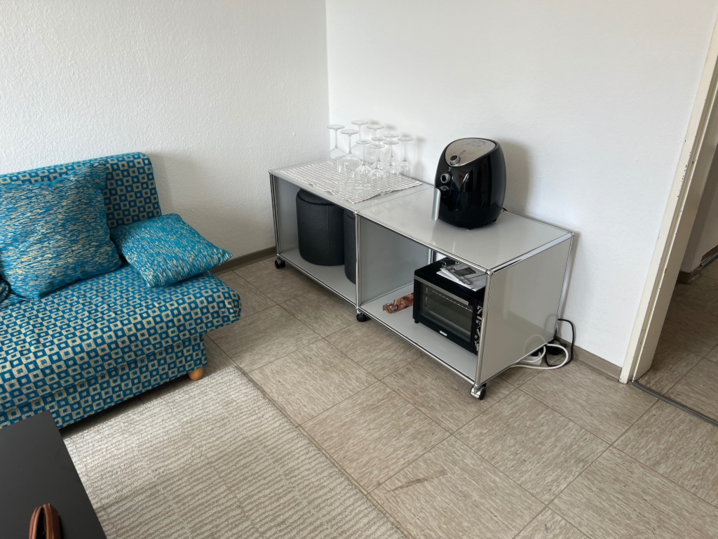 Voll möblierte 1-Zimmer-Wohnung mit Stellplatz zur Zwischenmiete – Annastraße, 37075 Göttingen Nordstadt – Vorschaubild 4