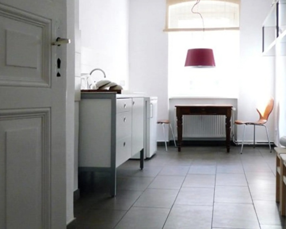 3-Zi.-Wohnung in Berlin Mitte 10115 (2 Jahre befristet, unmöbliert) – Chausseestrasse 56, 10115 Berlin Berlin – Vorschaubild 8