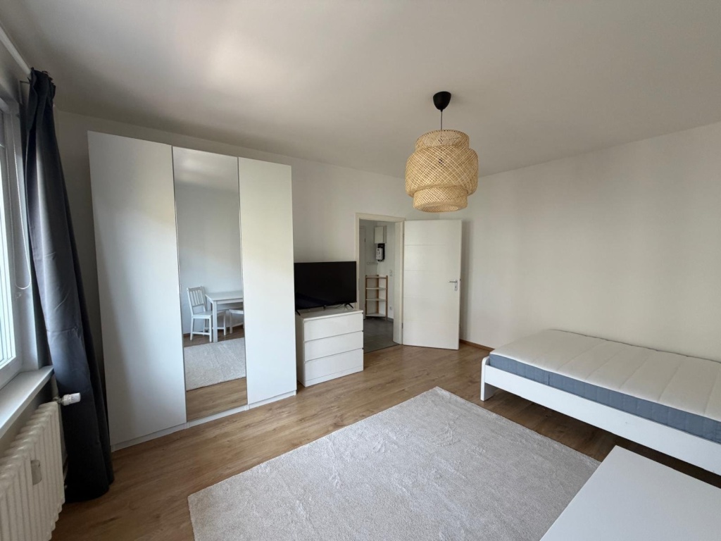 Newly Renovated Single Studio with Balcony, 5 min away from S-Bahn Wedding / U-Bahn Leopoldplatz – Adolfstraße 14, 13347 Berlin Wedding – Vorschaubild 7