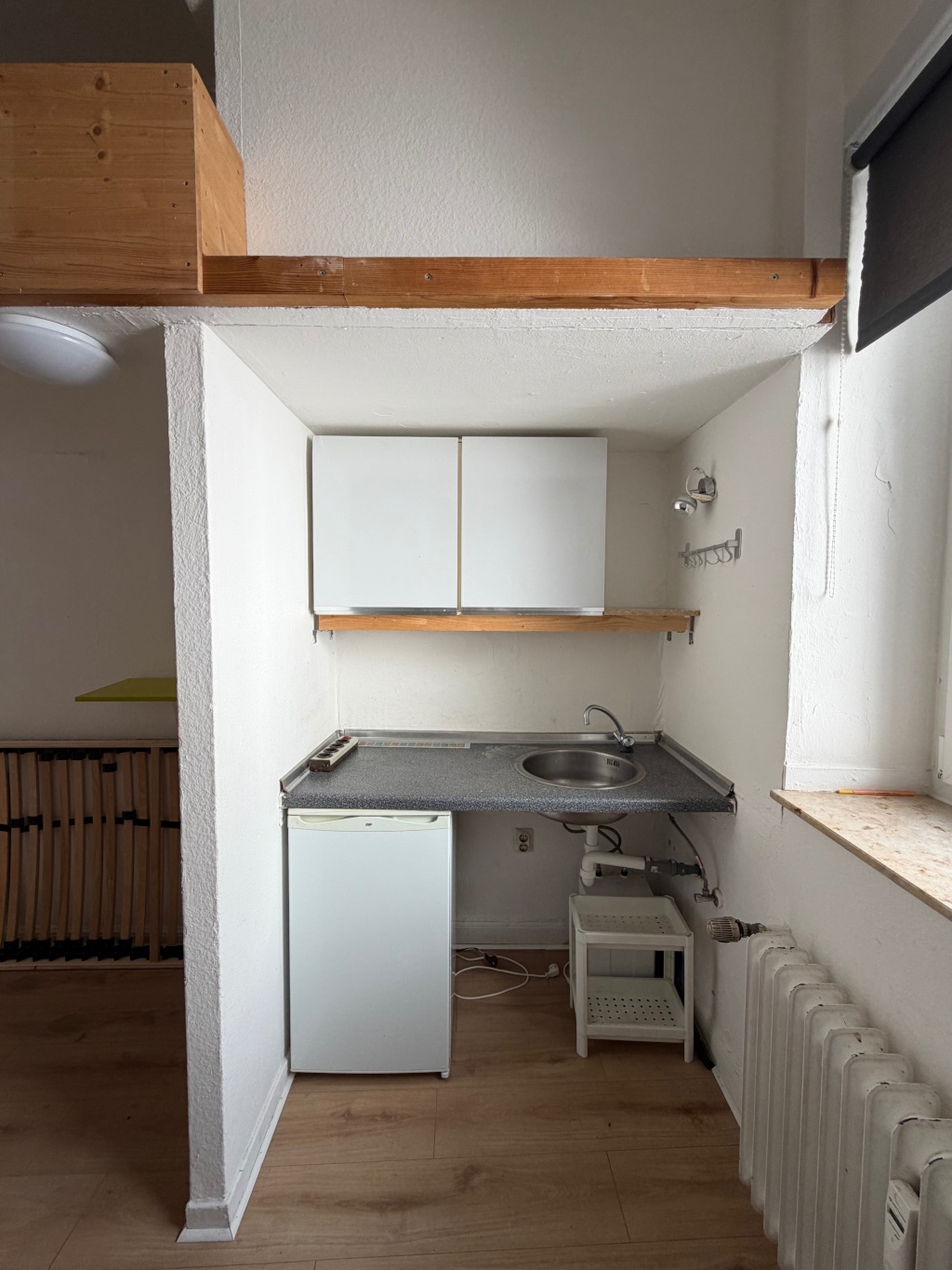 1 Zimmer Wohnung Lousbergviertel (kein eigenes Bad) – 52072 Aachen Aachen – Vorschaubild 2