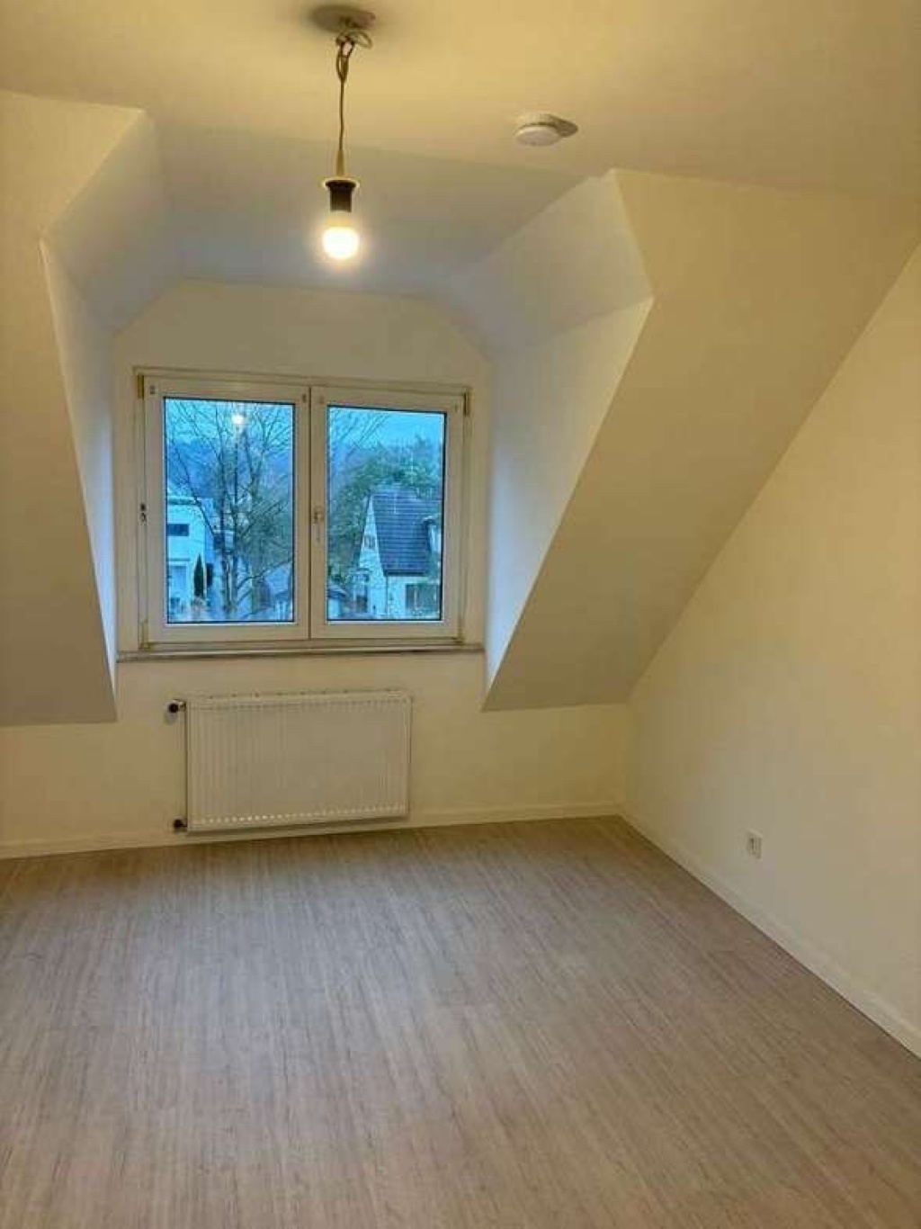 Modernisierte 3-Zimmer-Maisonette-Wohnung in Köln-Rath – Rather Mauspfad 51, 51107 Köln Rath/Heumar – Vorschaubild 14