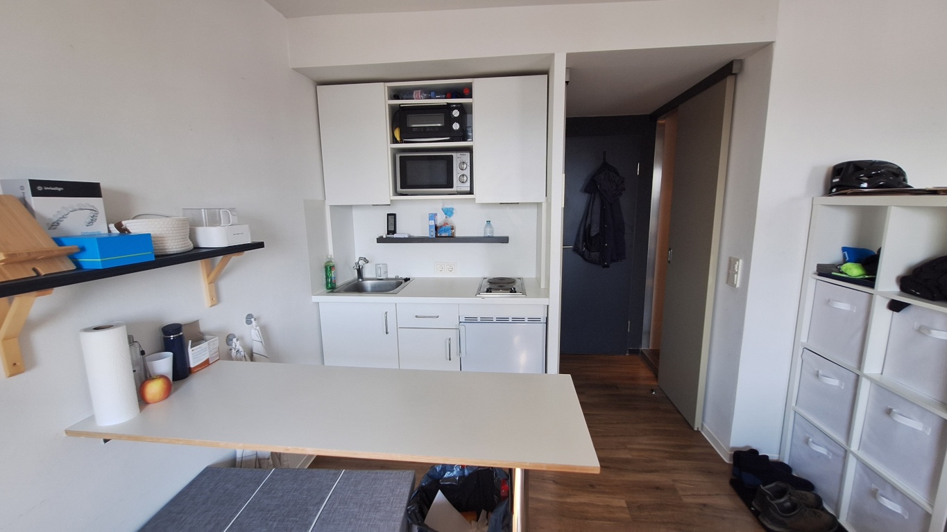 1-Zimmer Wohnung, vollmöbliert, zentrale Lage, wunderschöner Blick – Goßlerstraße 77, 37075 Göttingen Weende – Vorschaubild 3