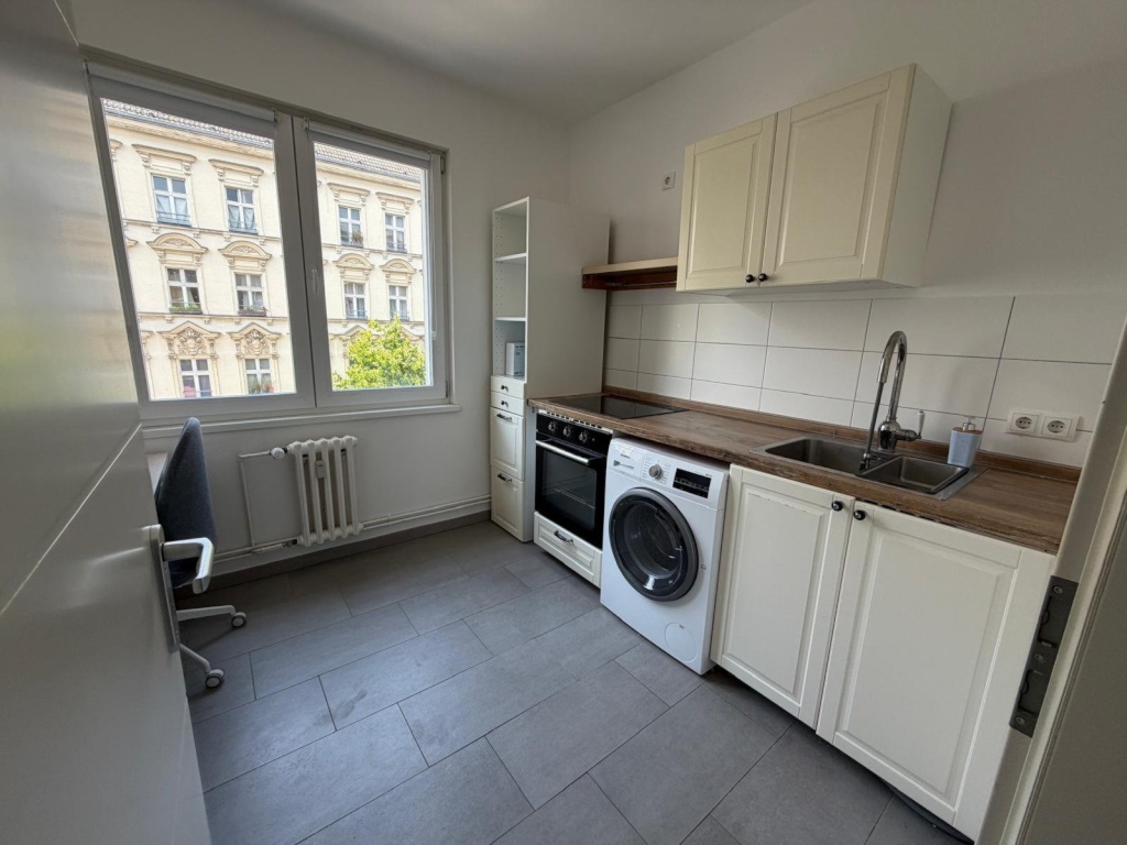 Newly Renovated Single Studio with Balcony, 5 min away from S-Bahn Wedding / U-Bahn Leopoldplatz – Adolfstraße 14, 13347 Berlin Wedding – Vorschaubild 2