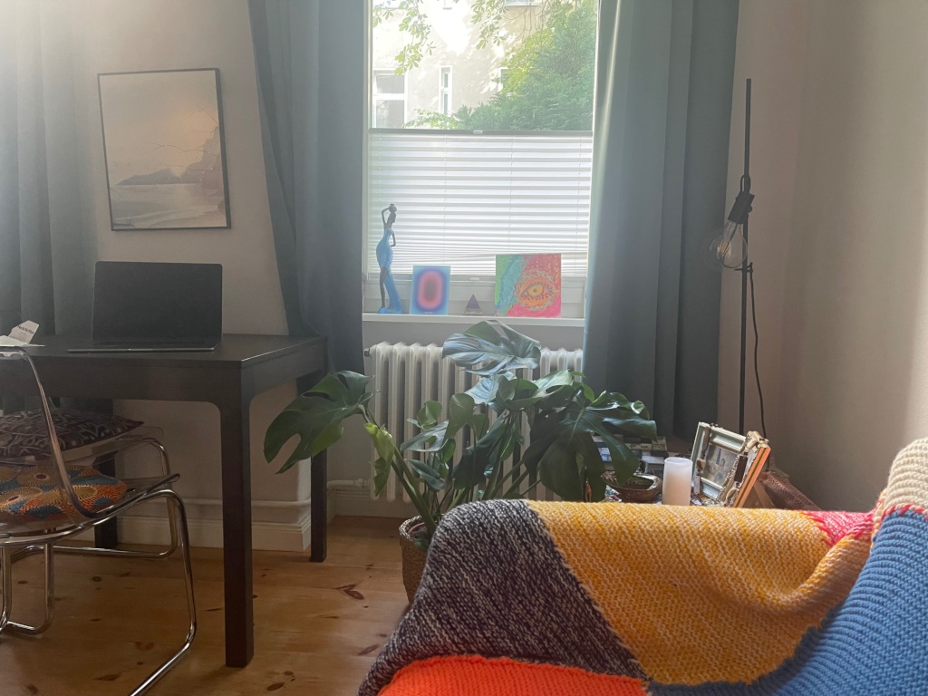 Beautiful and calm waterside 1 bed apartment on Landwehr Canal – Wildenbruchplatz, 12045 Berlin Neukölln – Vorschaubild 10