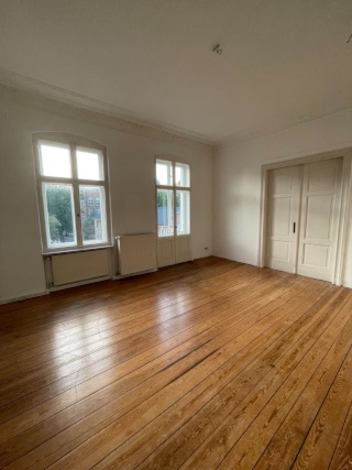 Anzeigenbild: Gemütliches WG Zimmer im Altbau
