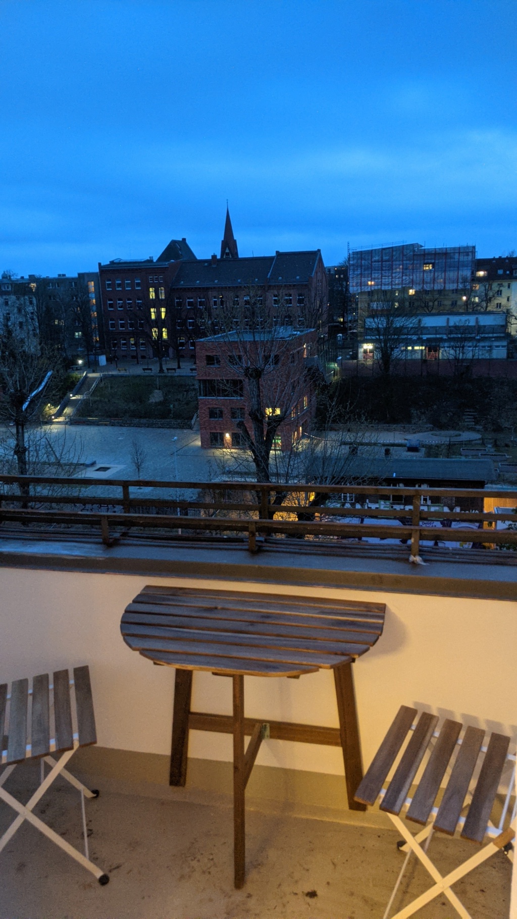 furnished apartment with 2 bright rooms for time rental for one or two years – Siegfriedstr. 15, 12051 Berlin Neukölln – Vorschaubild 3