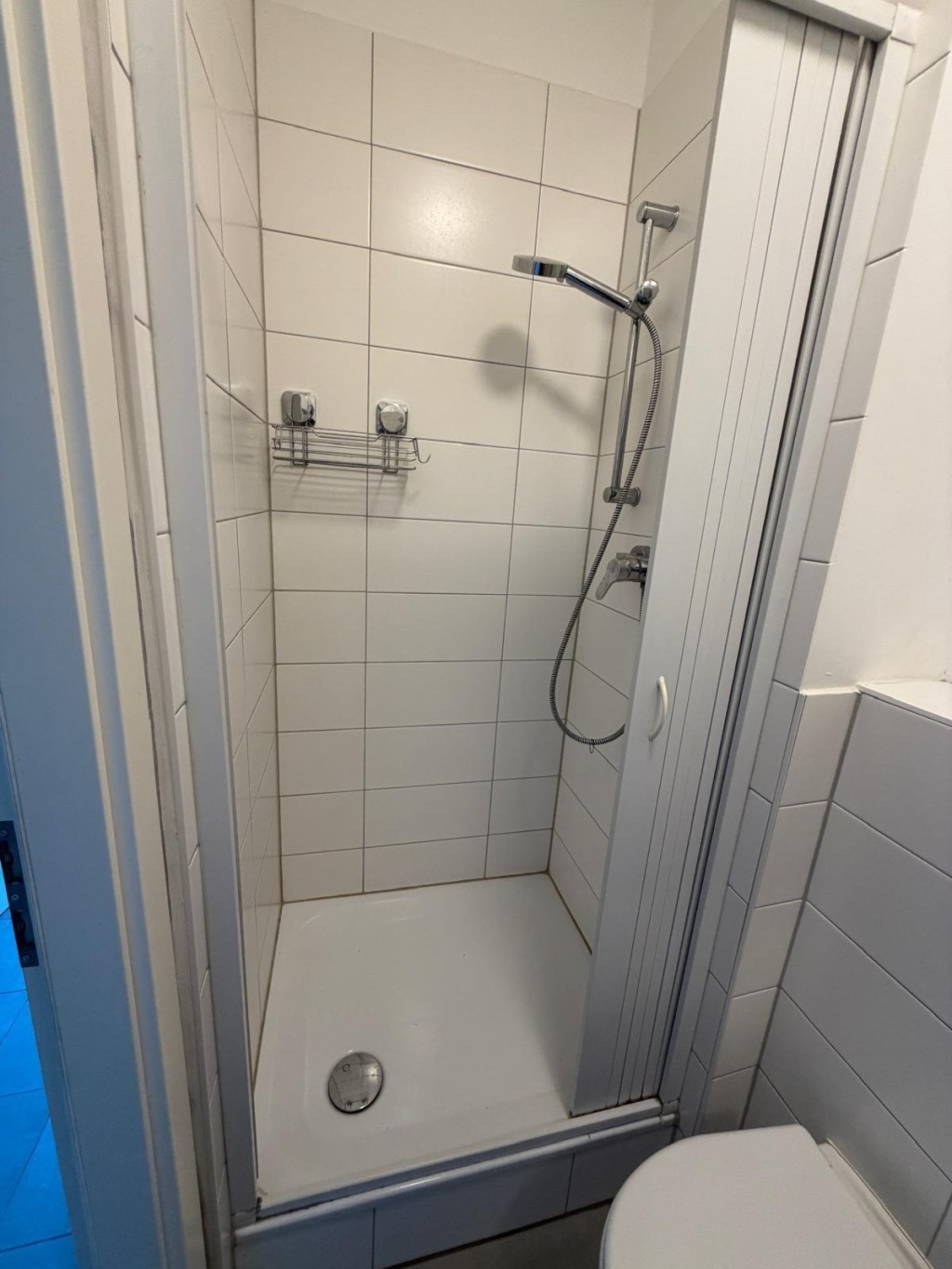 Newly Renovated Single Studio with Balcony, 5 min away from S-Bahn Wedding / U-Bahn Leopoldplatz – Adolfstraße 14, 13347 Berlin Wedding – Vorschaubild 14