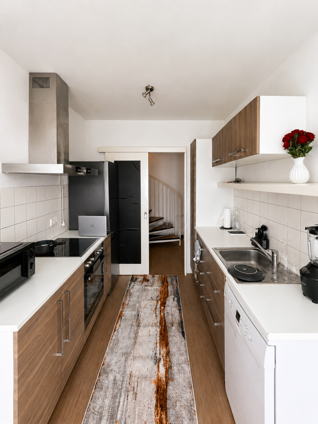 Stylish Private Mezzanine Room with Balcony | Heart of Berlin-Neukölln – Hertzbergstraße, 12055 Berlin Neukölln – Vorschaubild 2