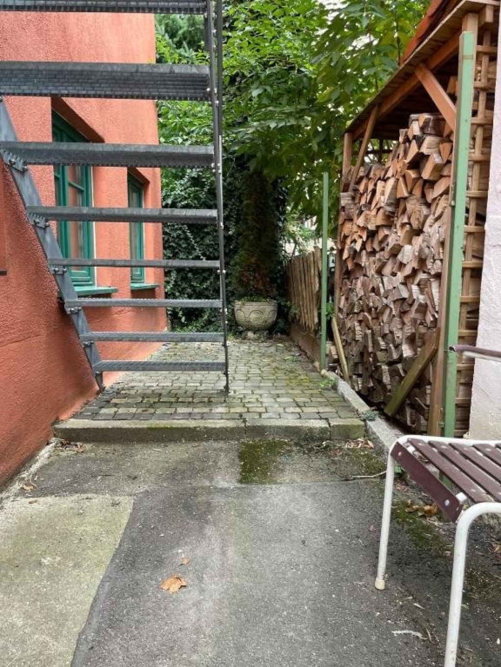 Charmantes Fachwerk-Studio in Ulm-Söflingen – Frisch renoviert & bezugsfertig am Klosterhof – Im Baindtle 19, 89150 Ulm Söflingen – Vorschaubild 9