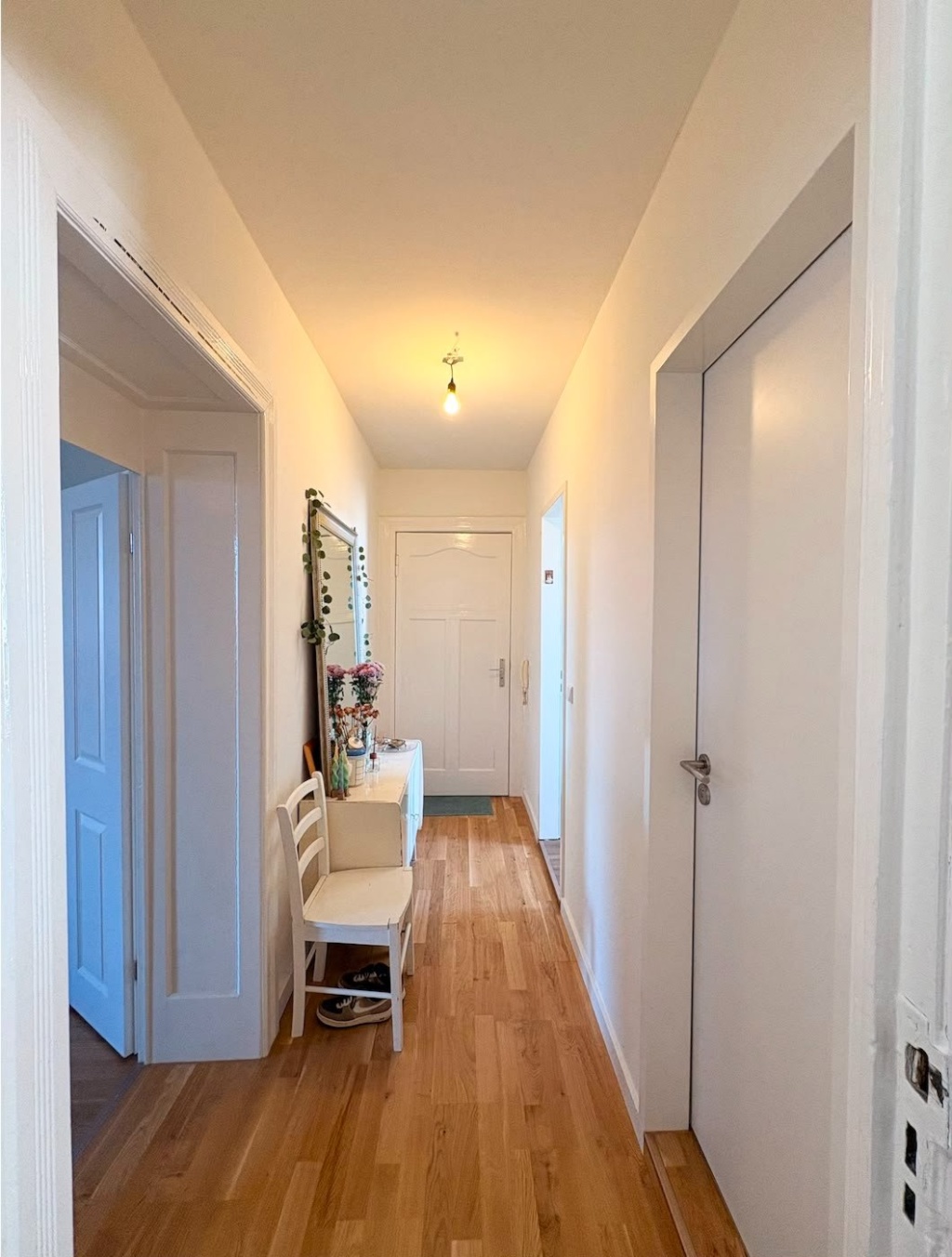 Bright, furnished 1-room apartment available immediately - General Woyna Straße – General-Woyna-Straße 49, 13403 Berlin Reinickendorf – Vorschaubild 3