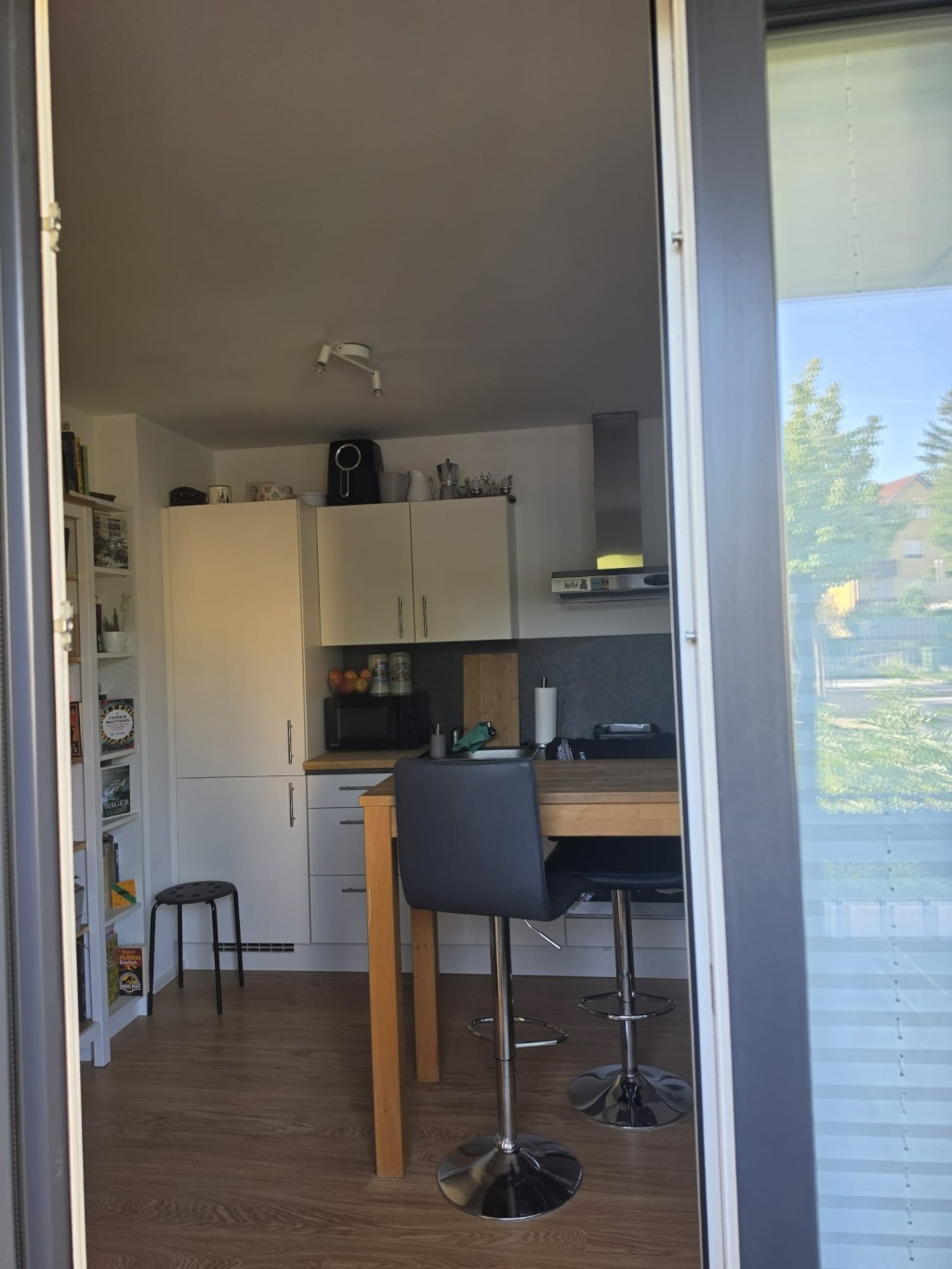 1-Zimmer-Wohnung Ostenviertel Georg-Aichinger-Straße 2 - Küche - Ansicht Balkon