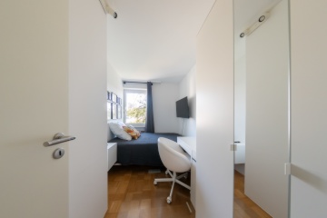 Fully furnished living | 60598-MH64-3OGLZI2