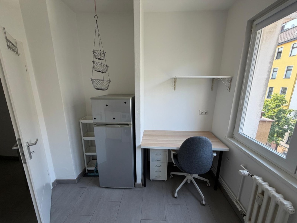 Newly Renovated Single Studio with Balcony, 5 min away from S-Bahn Wedding / U-Bahn Leopoldplatz – Adolfstraße 14, 13347 Berlin Wedding – Vorschaubild 3