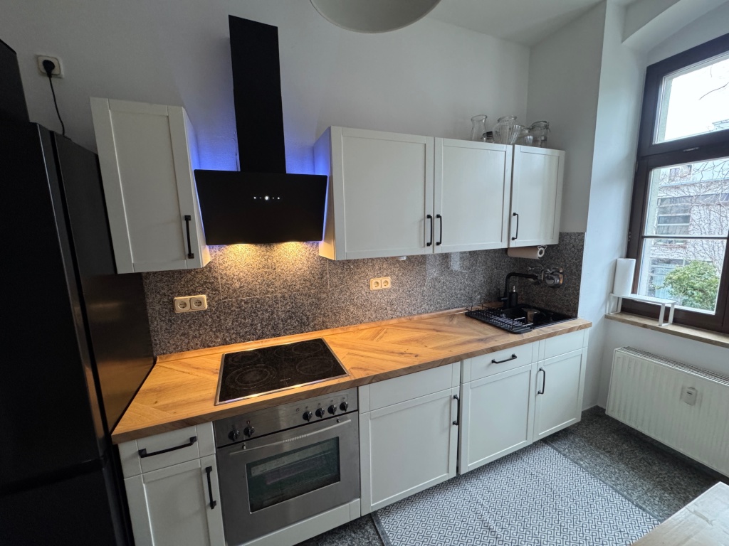 Schöne 2-Zimmer-Wohnung mit Balkon in der Inneren Neustadt (Zwischenmiete September) – Nieritzstraße, 1097 Dresden Innere Neustadt – Vorschaubild 3