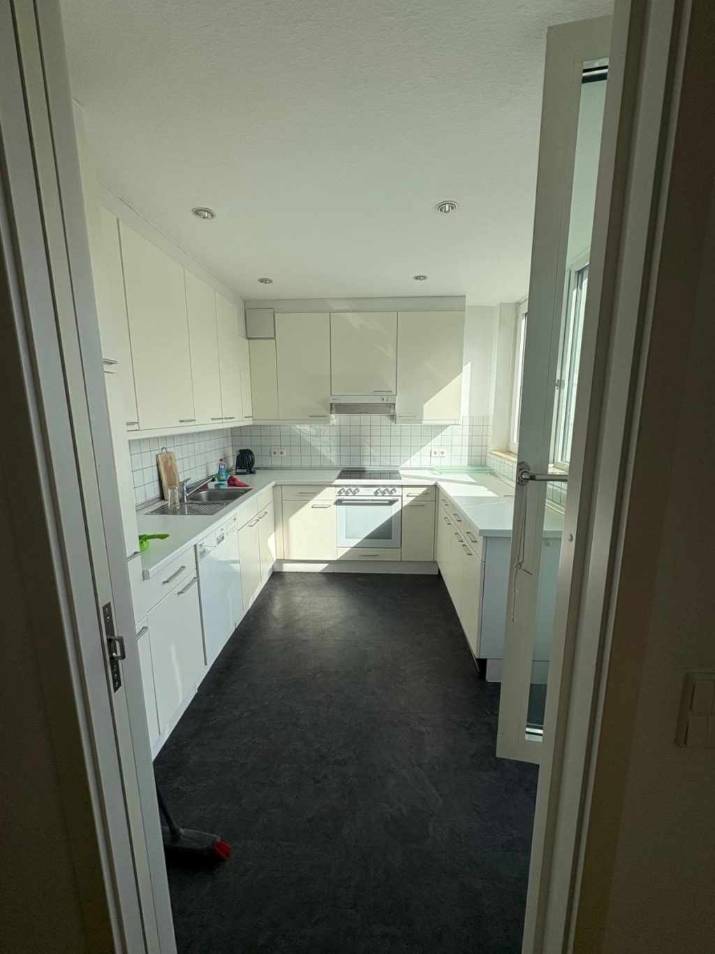 Exklusive 3-Zimmer-Wohnung mit zwei großen Balkonen in Bestlage der Grindelallee – Grindelallee, 20146 Hamburg Eppendorf – Vorschaubild 3