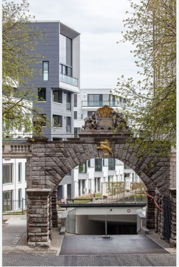Anzeigenbild: Suche in Augsburg Innenstadt Zentrum neuwertige 2-3 Zi WHG