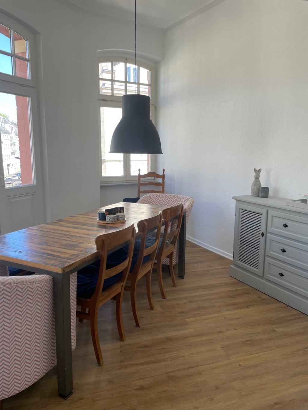 BEFRISTET: Lichtdurchflutete 2,5-Zimmer Wohnung in Uninähe – Zülpicher Straße, 50937 Köln Sülz – Vorschaubild 2