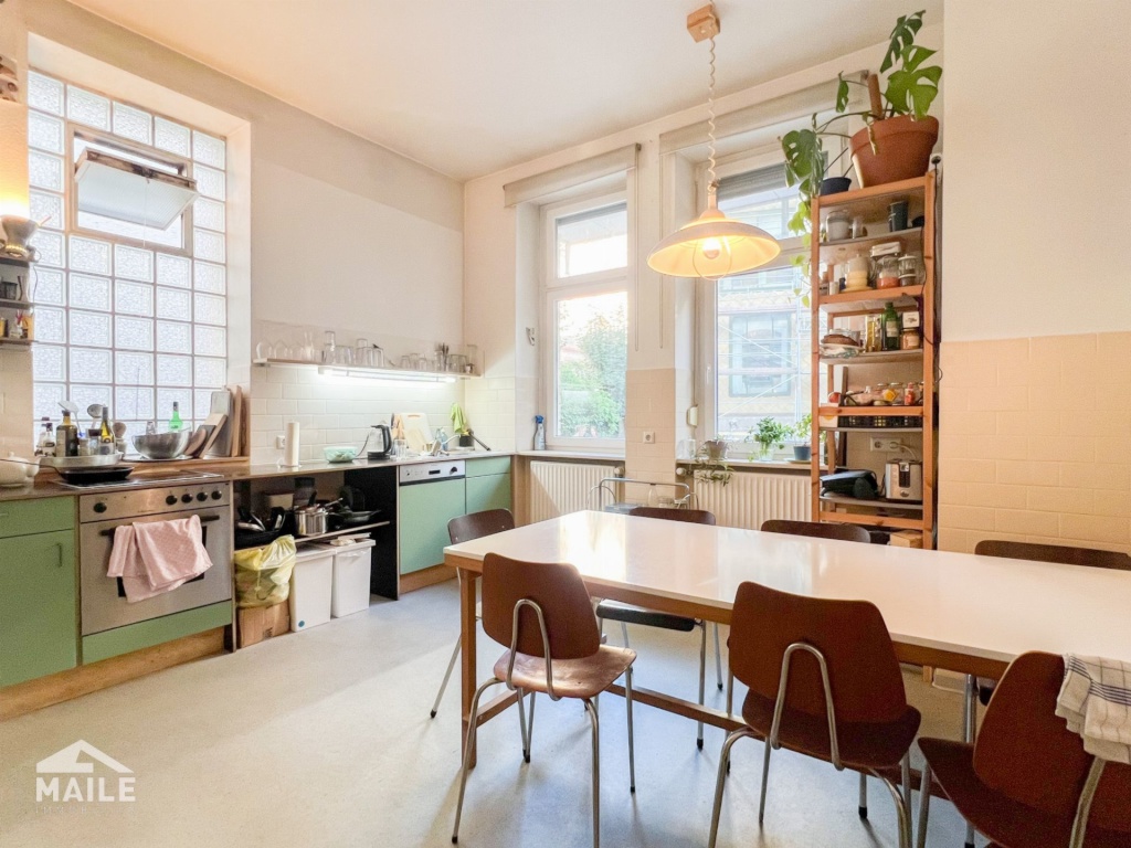 Großzügige 5,5 Zimmer Altbauwohnung mit Balkon und Loggia im beliebten Stuttgarter Süden – Böheimstraße 47 A, 70199 Stuttgart Süd – Vorschaubild 6