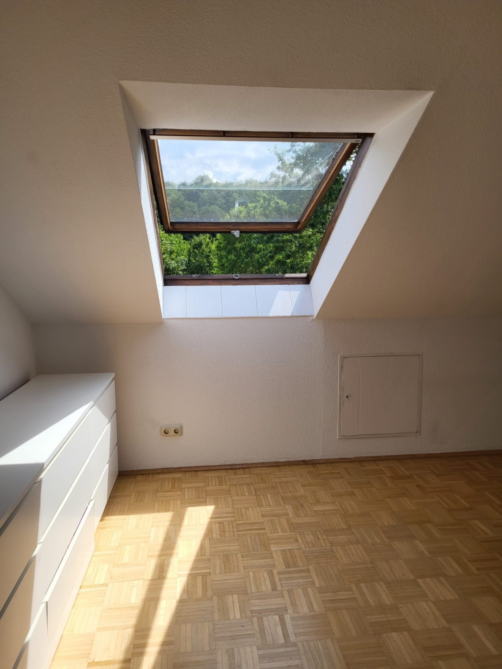 Ruhig wohnen, zentral angebunden: Helle 2-Zimmer-Wohnung – Mathiashof 4, 45141 Essen Stoppenberg – Vorschaubild 4