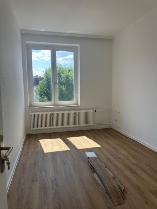 Anzeigenbild: WG Zimmer in zentraler Lage - saniert!