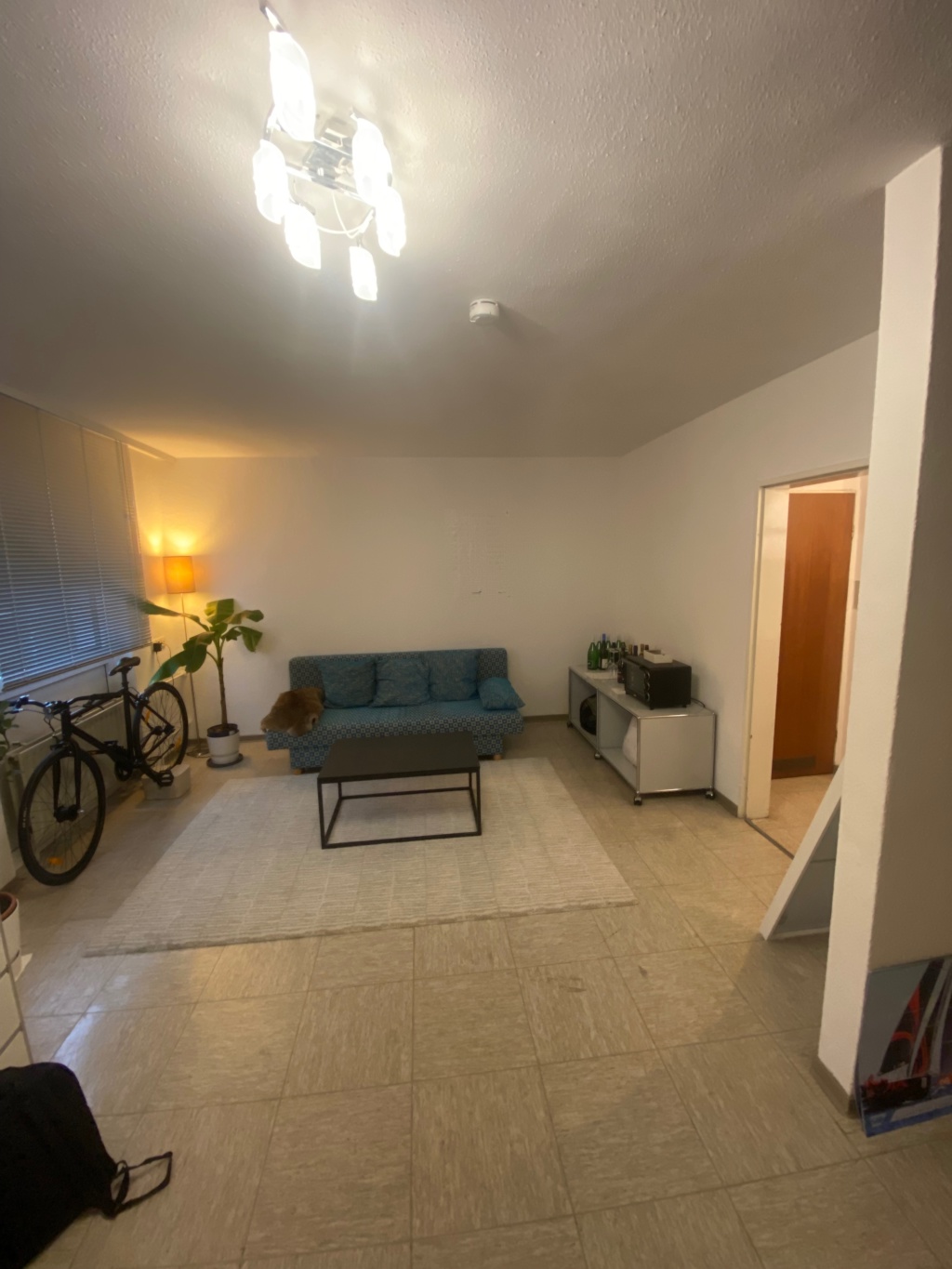 Voll möblierte 1-Zimmer-Wohnung mit Stellplatz zur Zwischenmiete