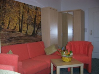 Ad image: Große 144 m2 Wohnung im südlichen Berliner Randgebiet - 5 Zimmer