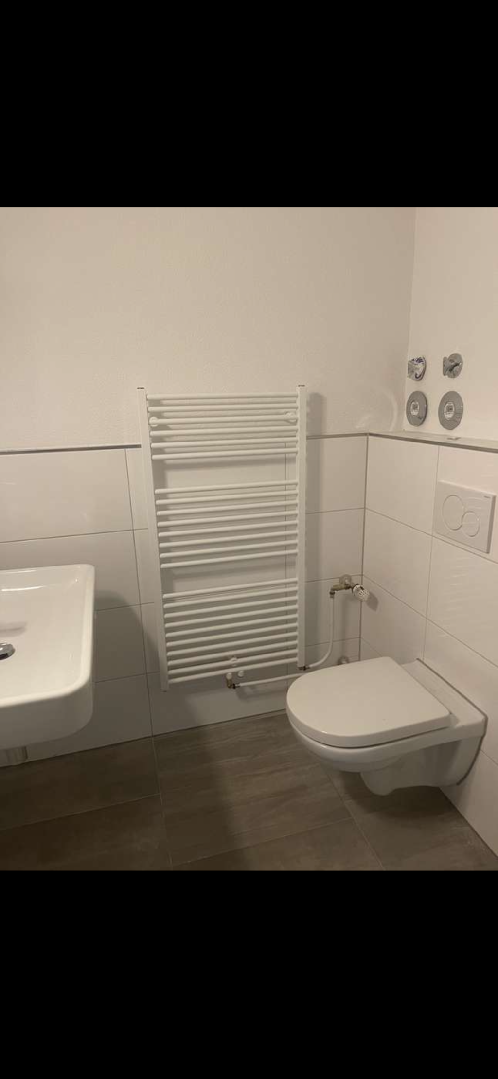 3-Zimmer-Wohnung ideal für Studenten-WG oder Berufseinsteiger in Stuttgart-Zuffenhausen – Zazenhäuserstr. 36, 70437 Stuttgart Zuffenhausen – Vorschaubild 4