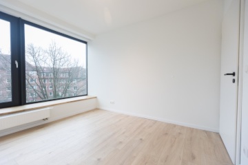 Imagen del anuncio: 11qm Unmöbliertes WG-Zimmer in 6er-WG - frisch saniert - mit Alsterblick - zum 1.9.
